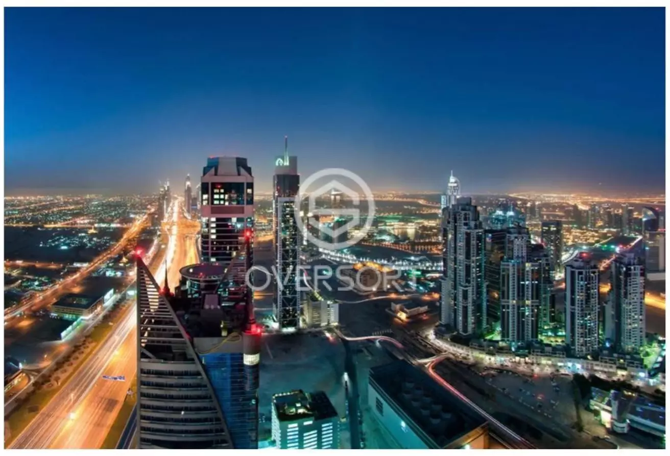 AYKON CITY, BUSINESS BAY