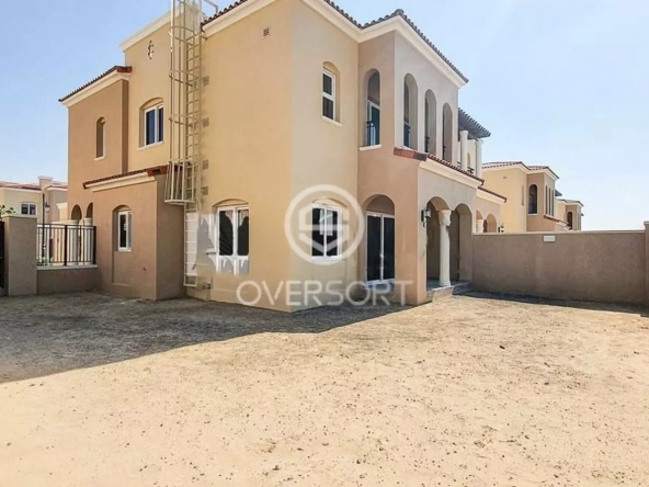 CASA VIVA, Single Row, Huge Plot, Type A