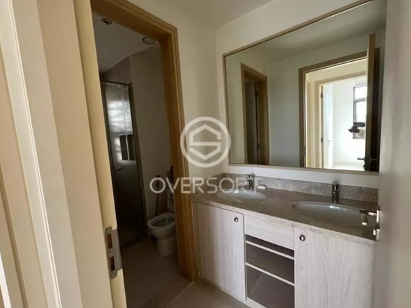 4 bedrooms