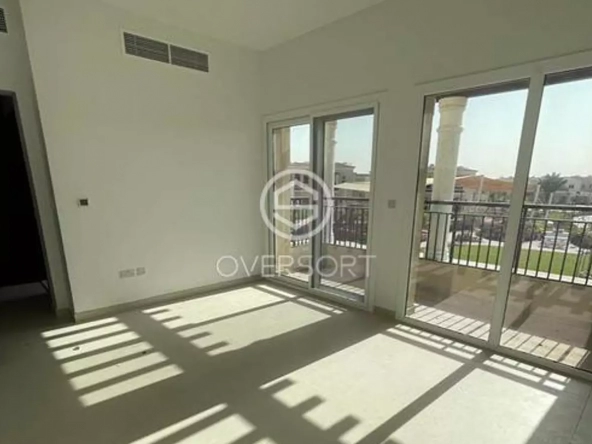 Villa-CASA VIVA