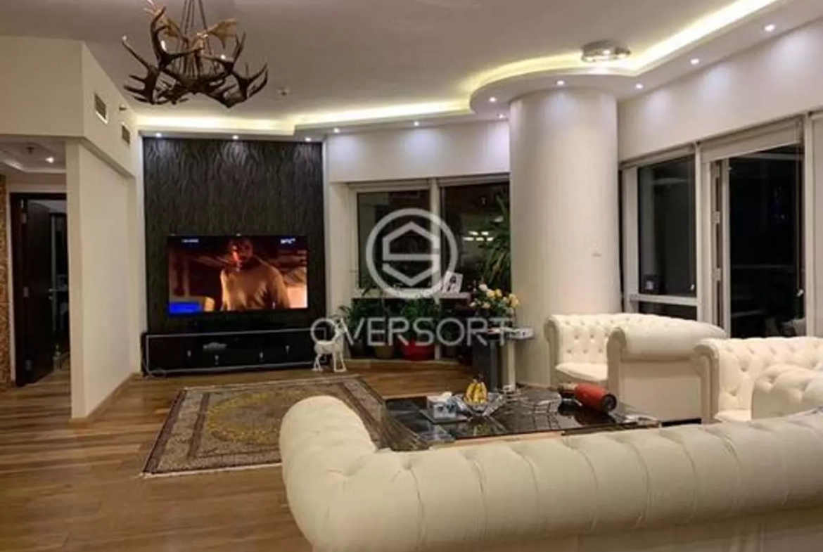 1 bedroom Concorde Tower