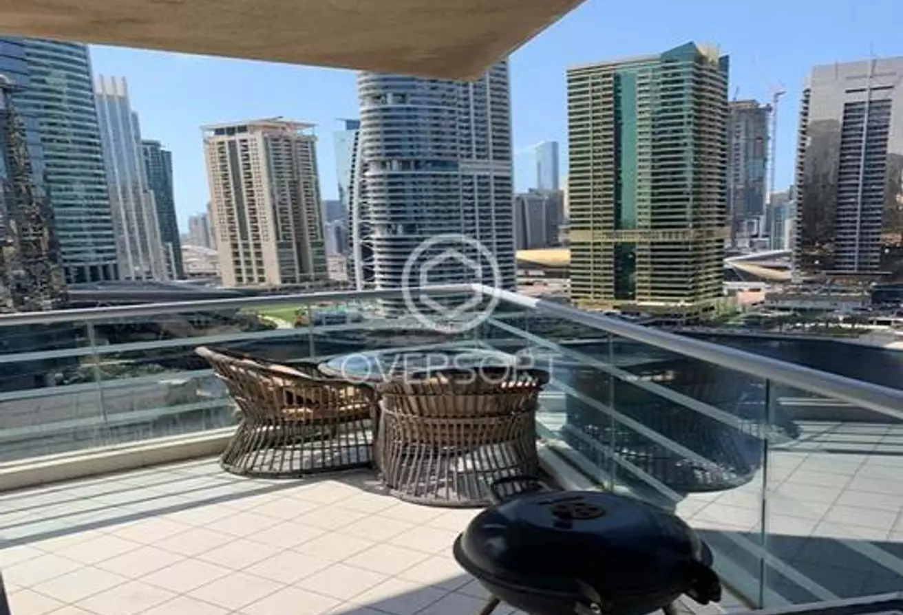 1 bedroom Concorde Tower