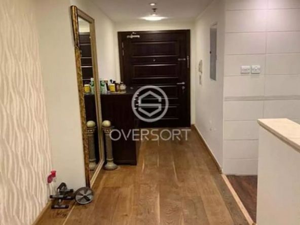 1 bedroom Concorde Tower