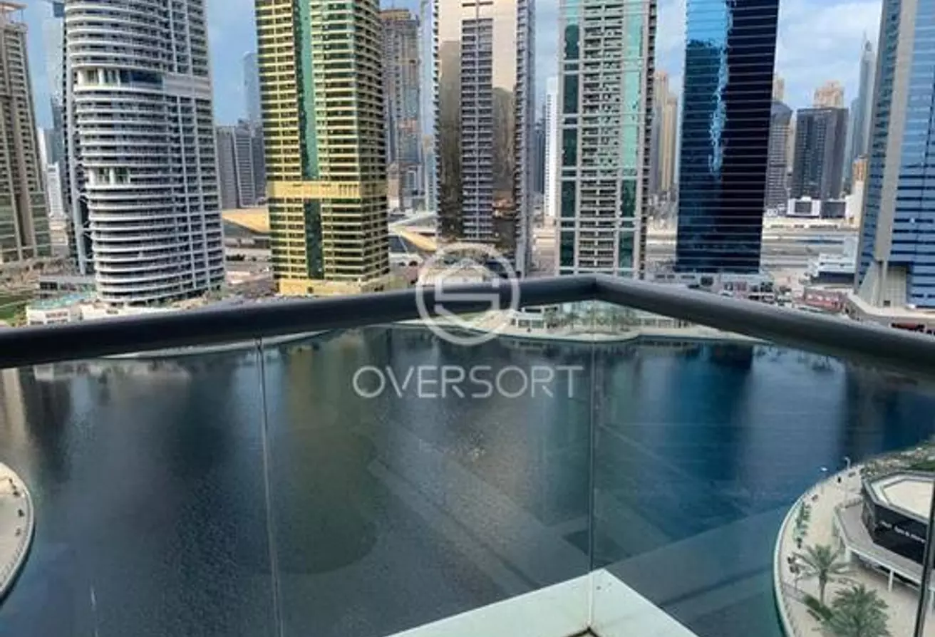 1 bedroom Concorde Tower