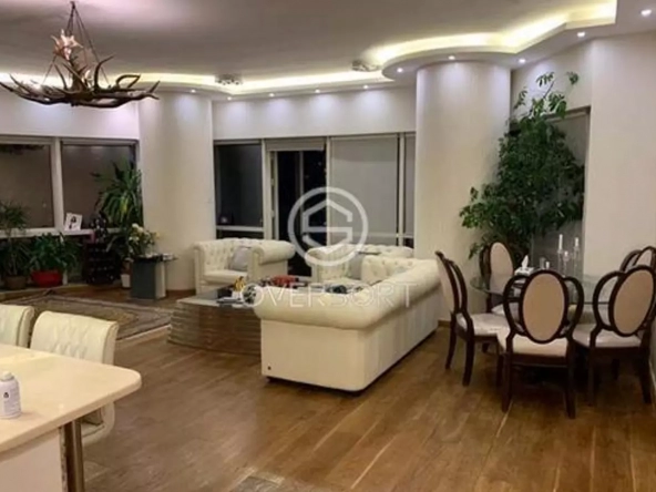 1 bedroom Concorde Tower