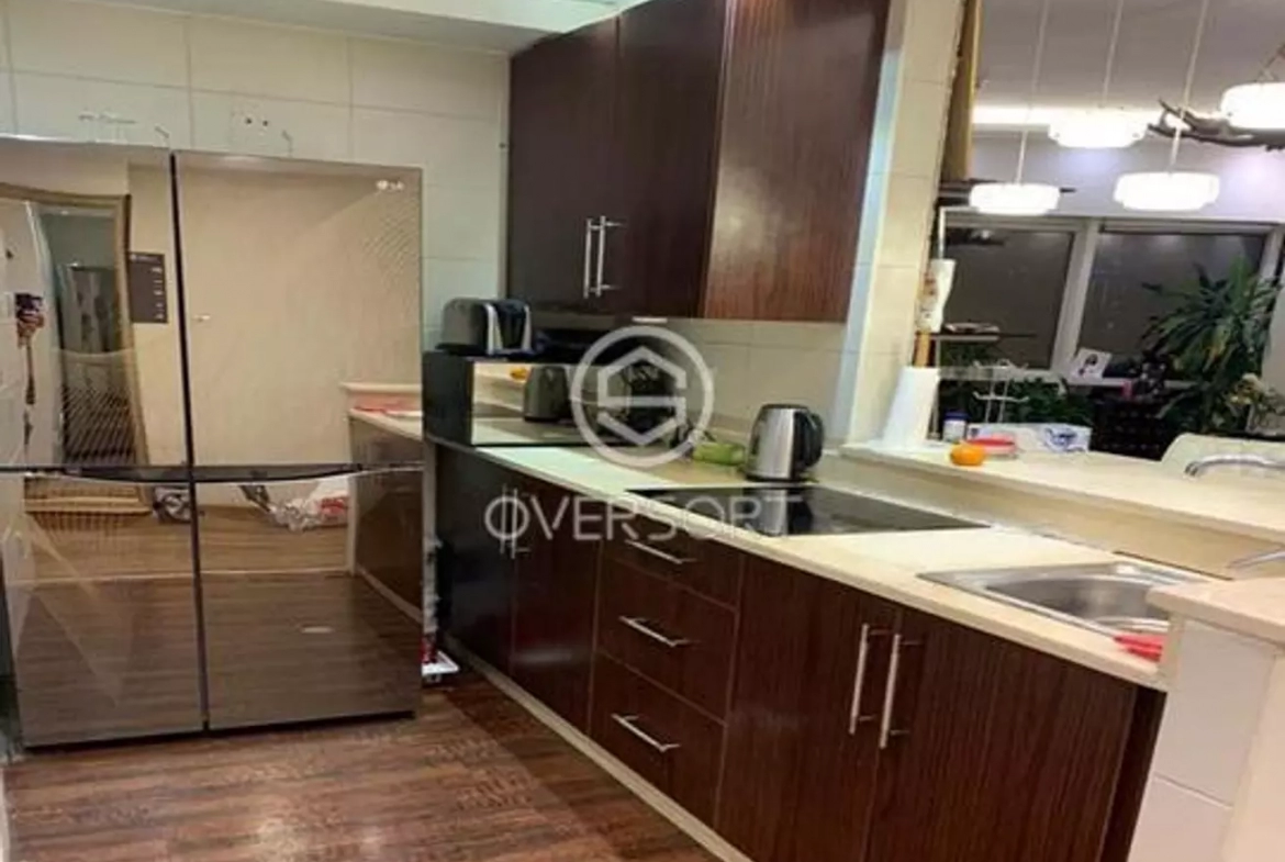 1 bedroom Concorde Tower