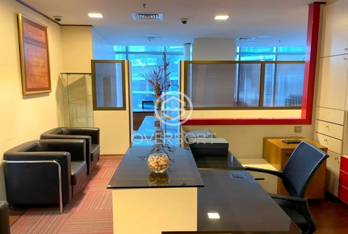 office BUSINESS BAY
