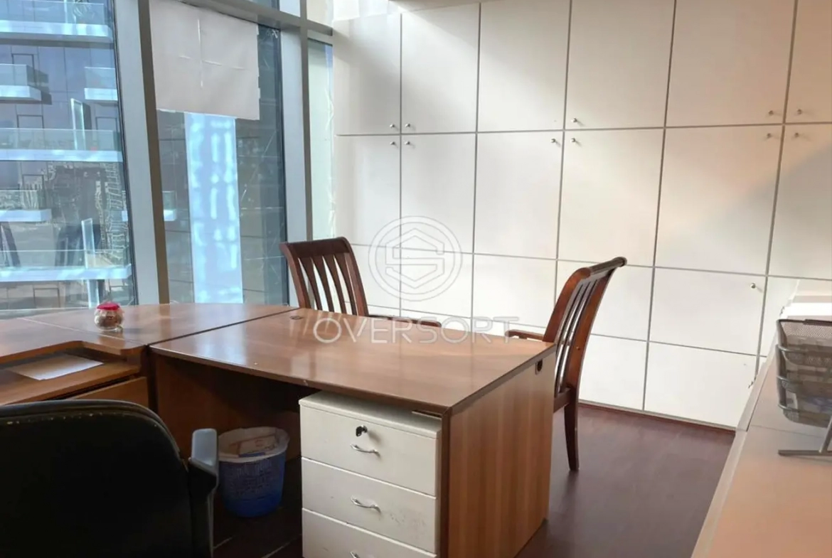 office BUSINESS BAY