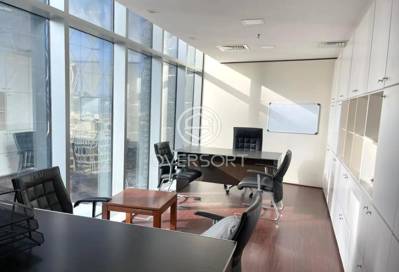 office BUSINESS BAY