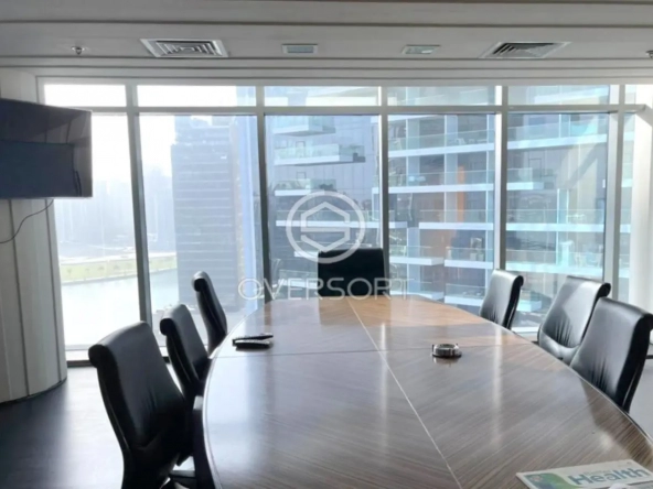 office BUSINESS BAY