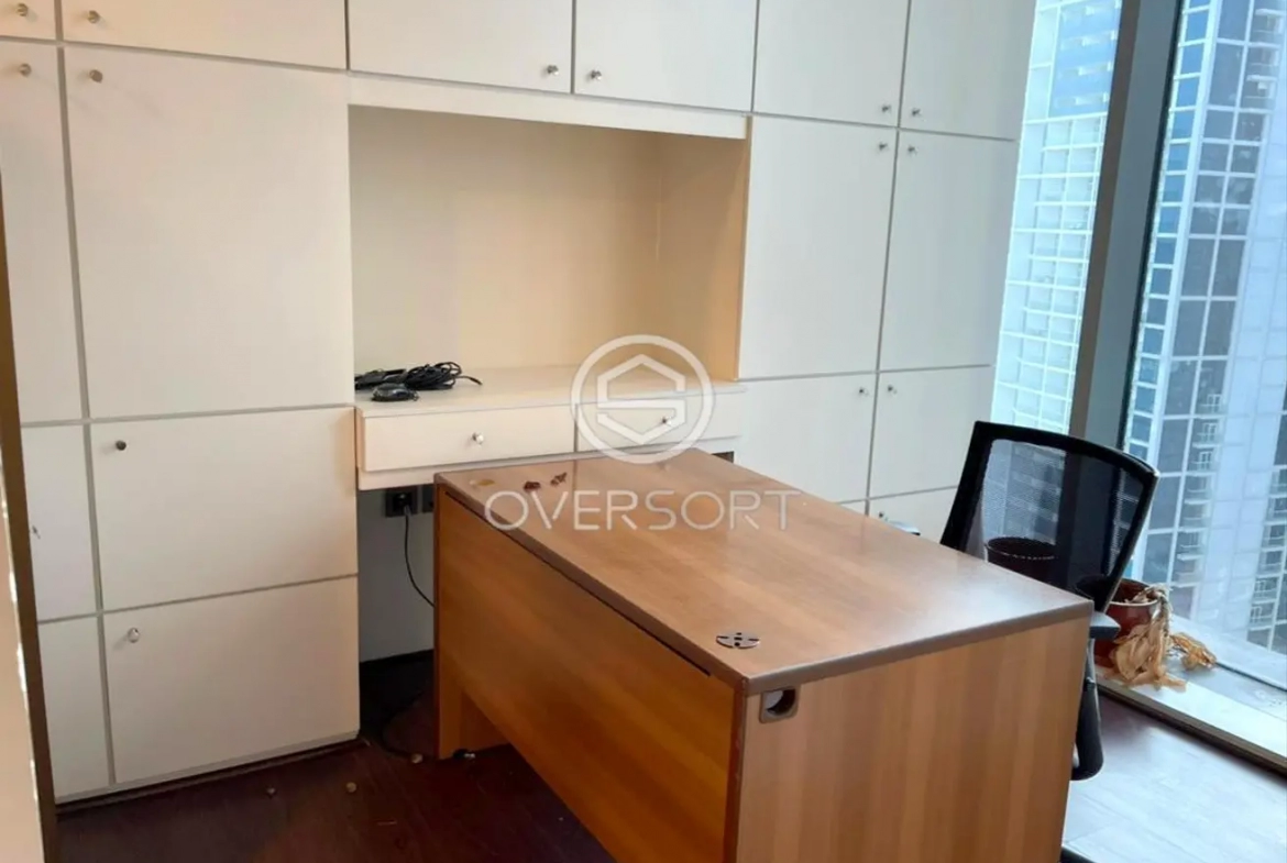 office BUSINESS BAY