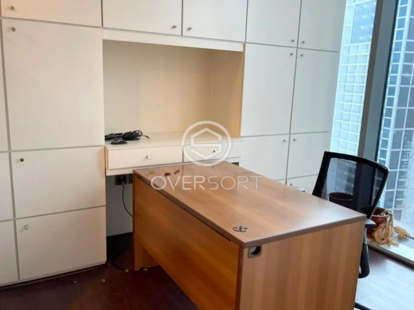 office BUSINESS BAY