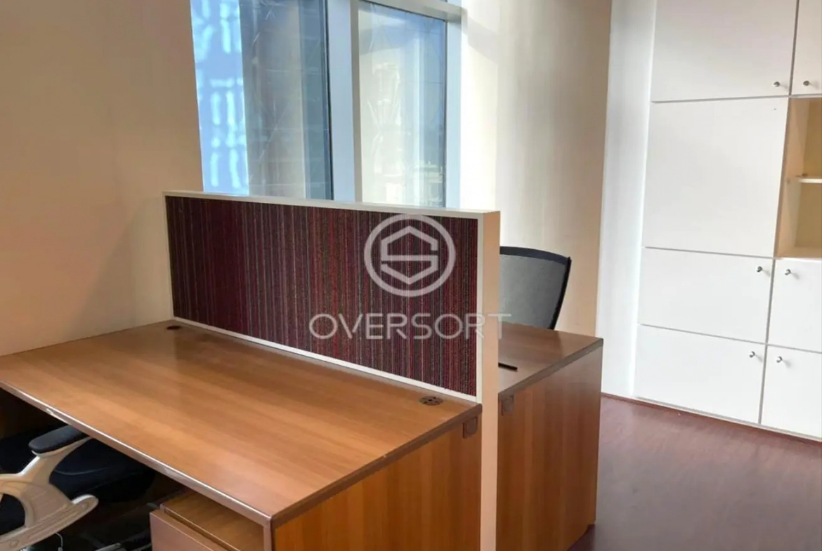 office BUSINESS BAY