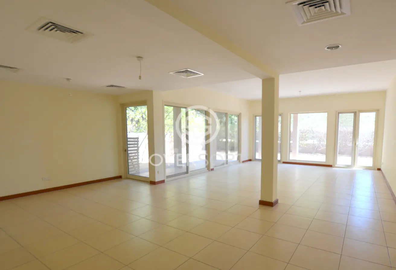 villa- saheel