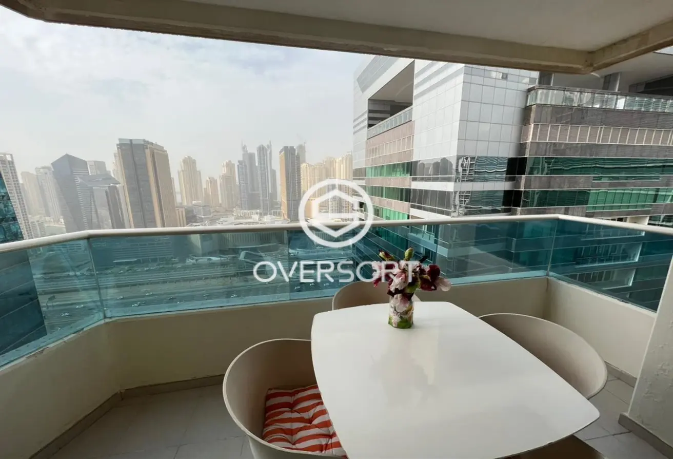 1 bedroom - JLT