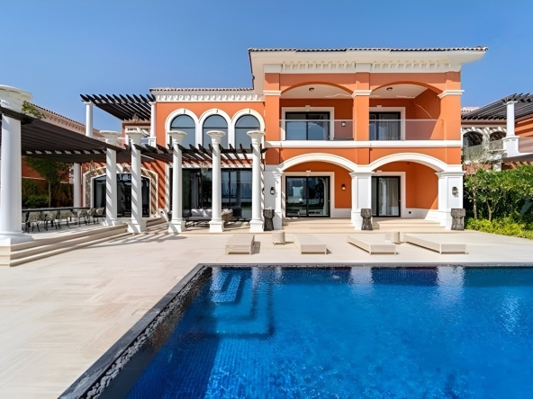 Villa | BHK 7 en-suite bedrooms w/walk-in closets | Fully Furnished